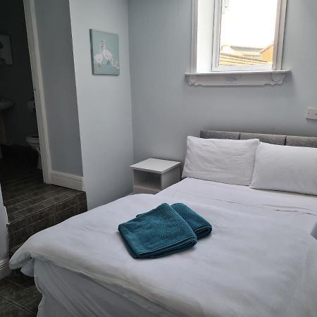 Harbour House Budget Accommodation 슬라이고 외부 사진